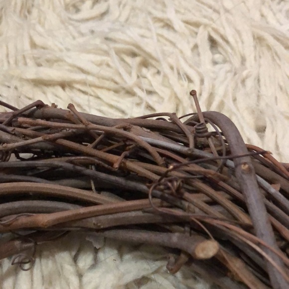 Grape Vine Wreath-12in Diameter-EUC - Picture 6 of 10